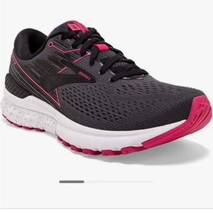 Brooks Adrenaline GTS 19